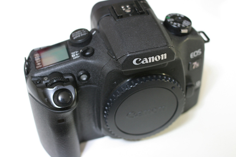 「Canon Eos 7s」がやってきた。